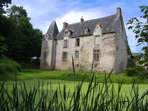 Manoir De Rouesse Hotel Laval  Buitenkant foto